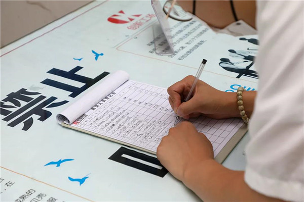 乾港集團,乾港官網,乾港網絡,室內空氣凈化公司 乾港集團,乾港官網,乾港網絡,室內空氣凈化公司